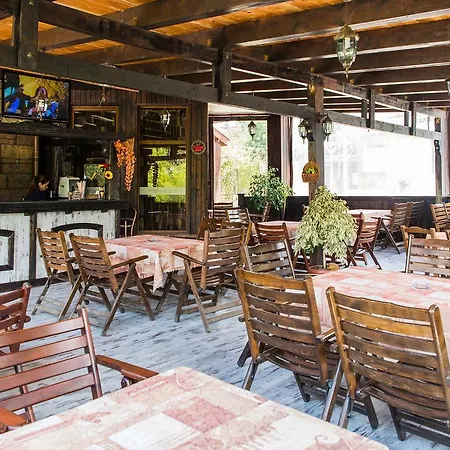 Hotel Teres Kazanlŭk